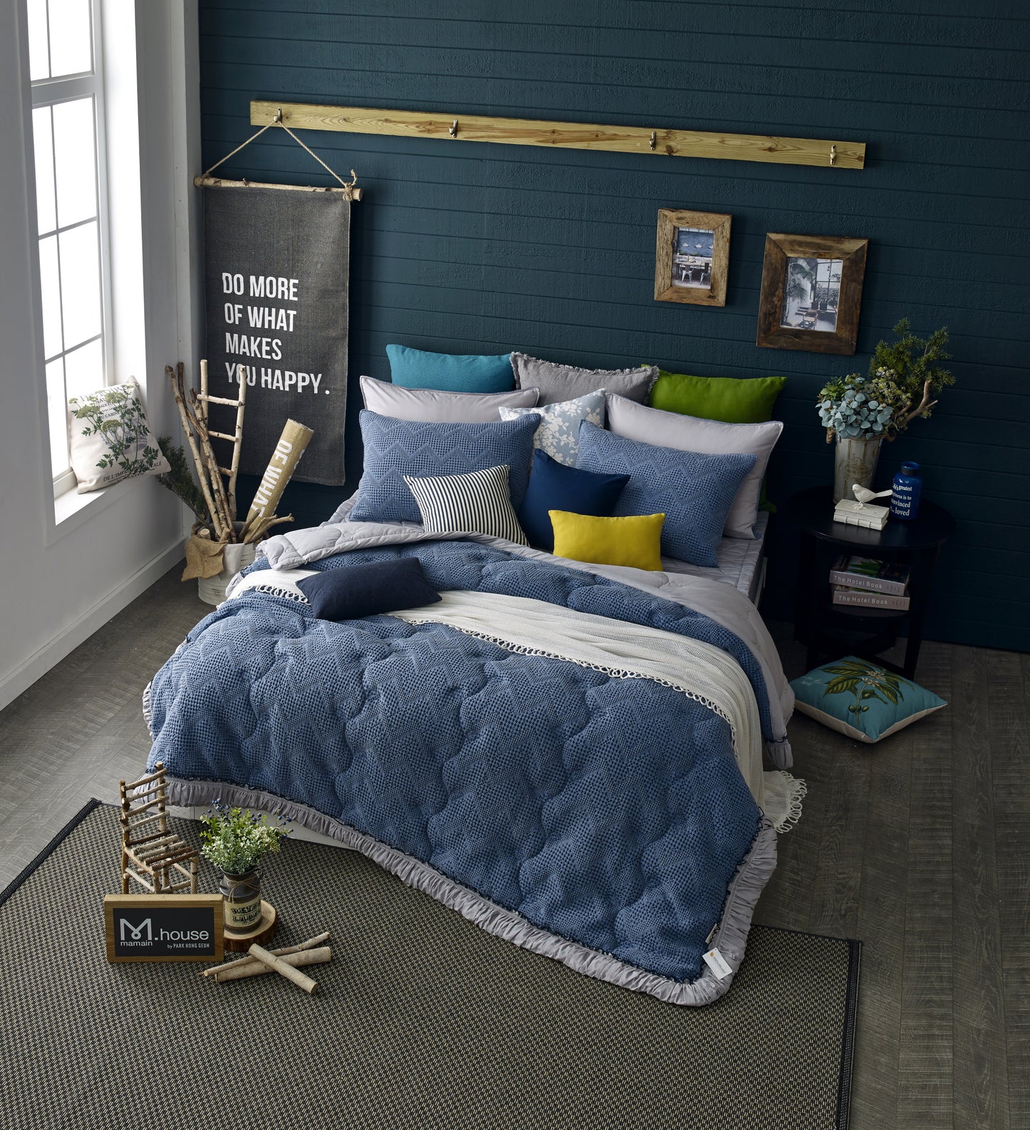 Navy Micro-modal Waffle & Cotton comforter - Queen