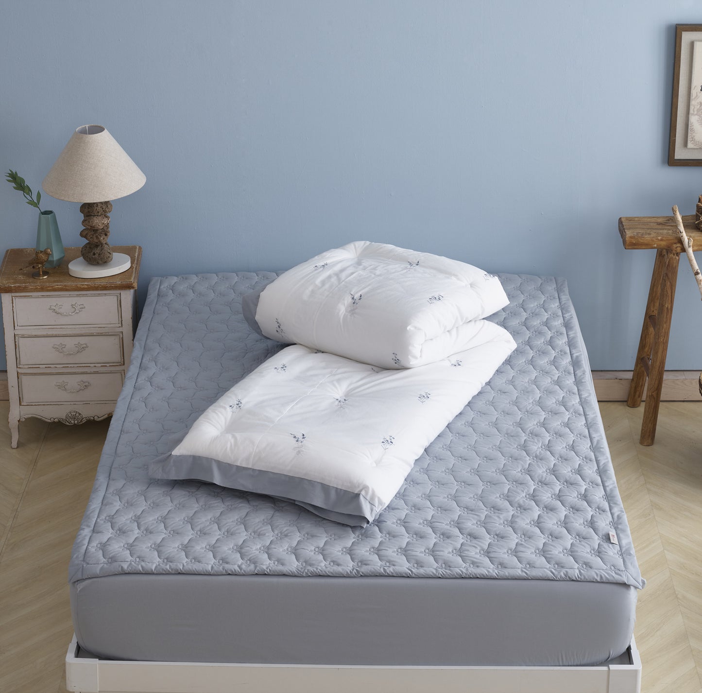 Purecotton_Embroidery 100% Soft Touch Natural Cotton Comforter Set