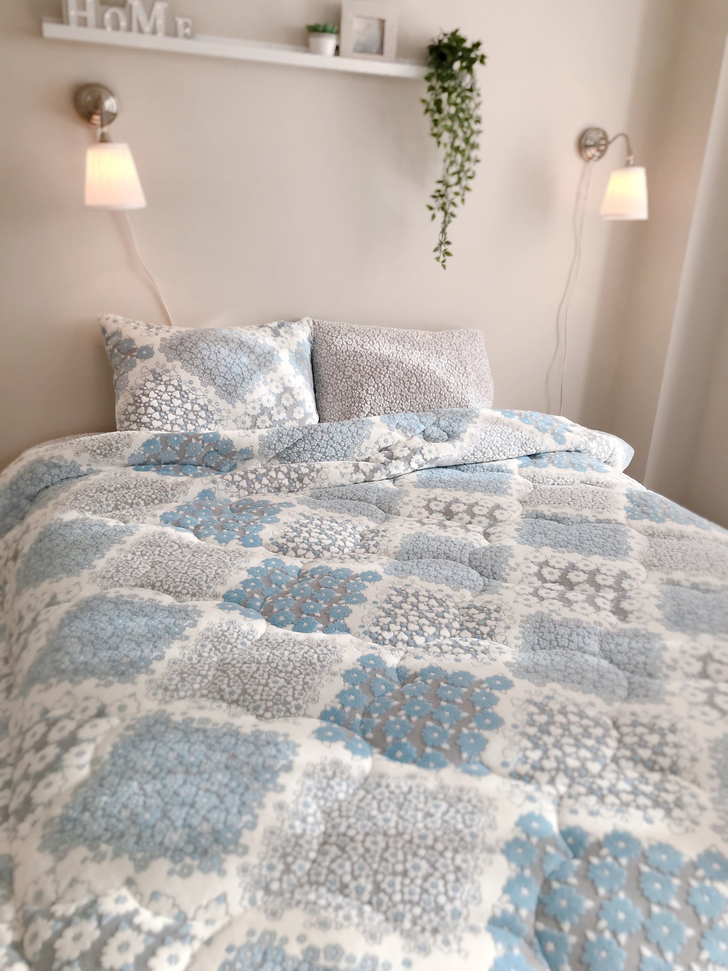 Blue diamond mink touch winter comforter set