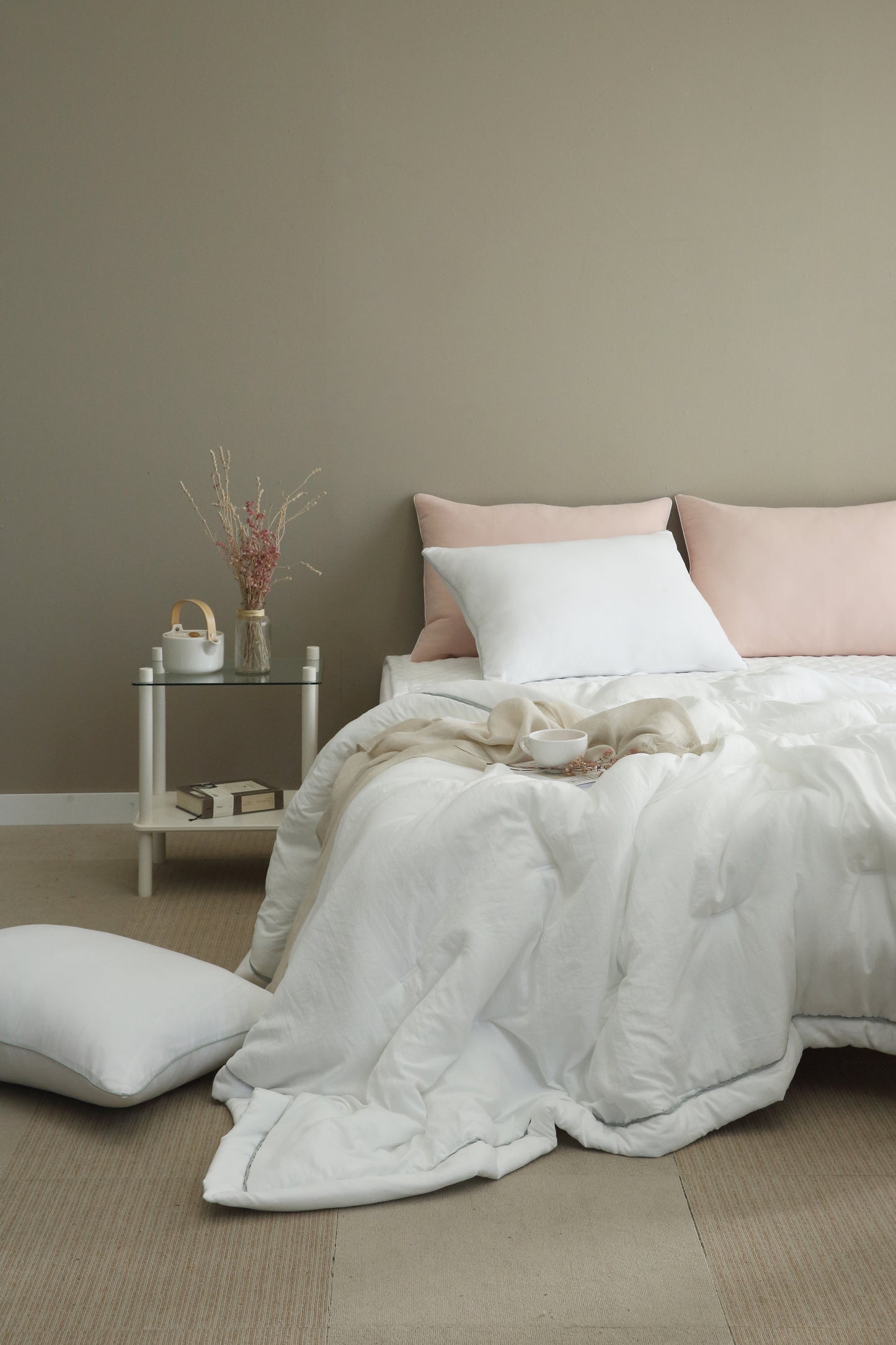 Ultra Soft Anti-Dust Semi-Micro Air Washing Comforter set / Double/Queen