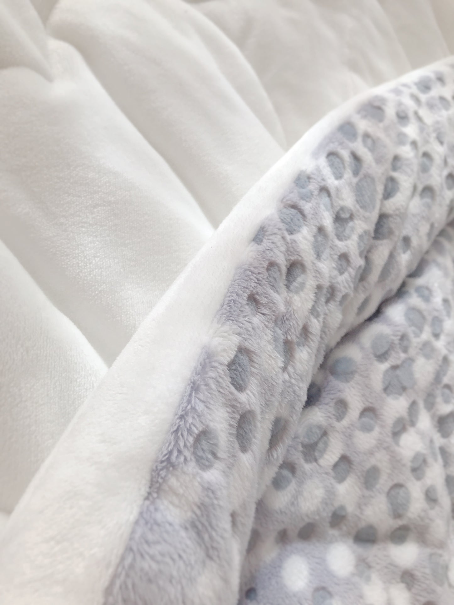 [Grey] Dotty Mink Touch Microfiber Winter Queen Comforter set