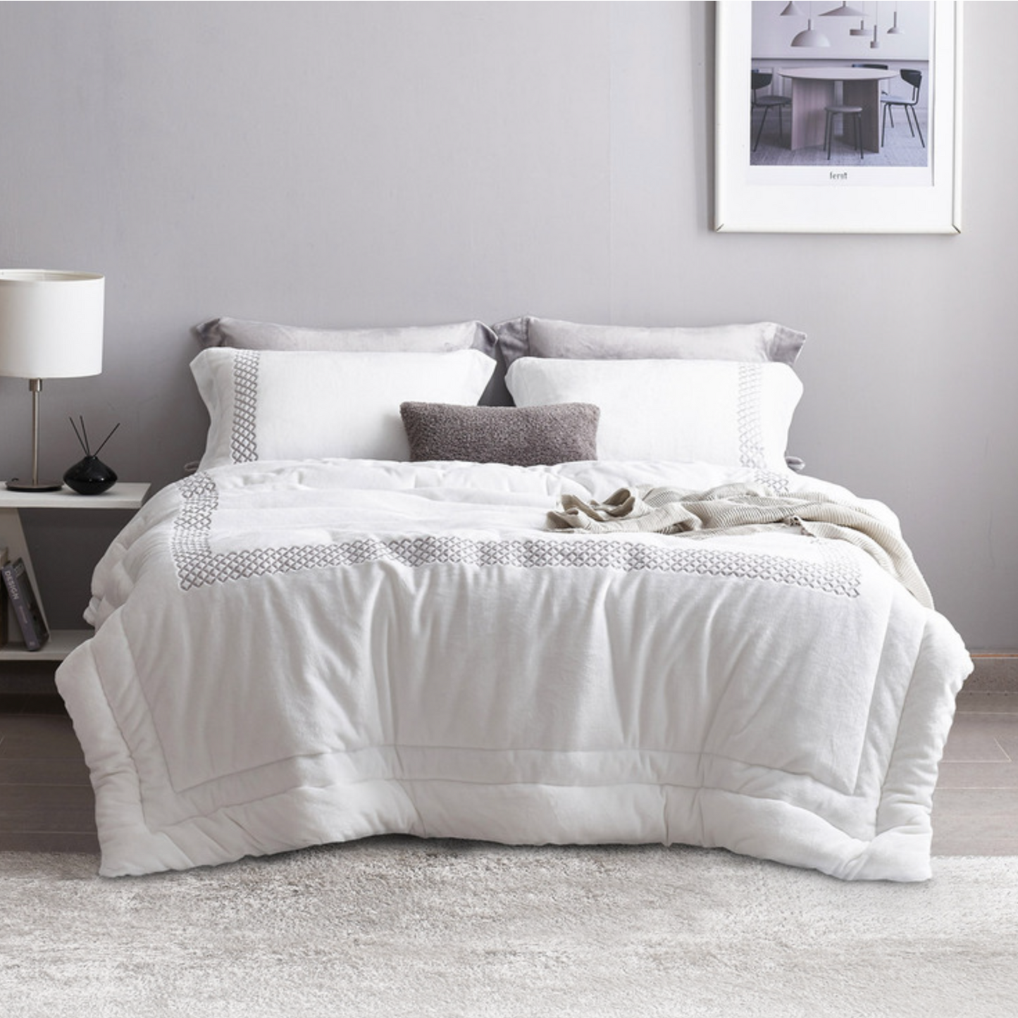 [NEW] Hotel Style Ultra Soft Real Mink Touch Comforter